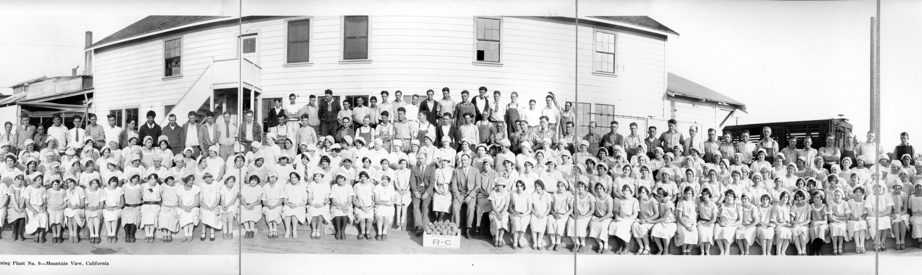 Employees from Richmond-Chase Company, plant no. 9.