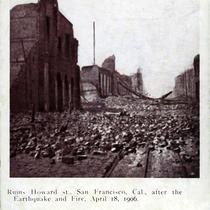 Howard Street in ruins after the 1906 earthquake.