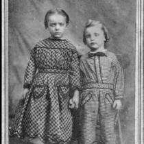 Sarah Locke Smith with brother Elmer Hammond Locke as children.