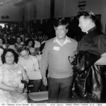 Cesar Chavez with father Bill O'donnell.