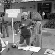 1986 y-Walk participants at the sign in tables